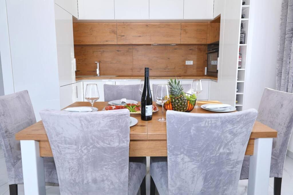 Apartman Chiara Galovac  Экстерьер фото