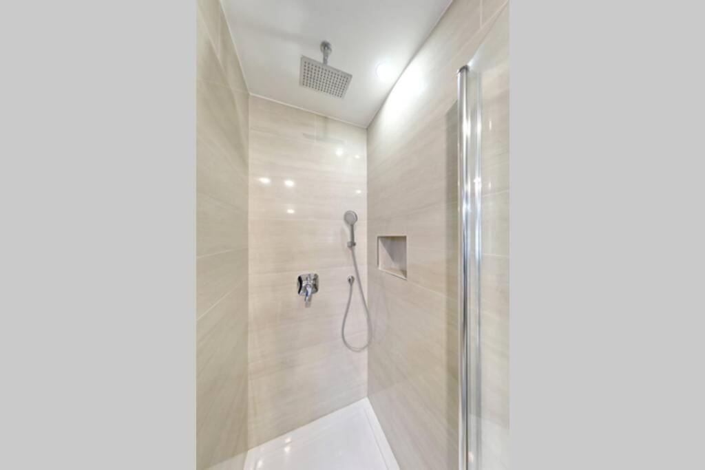 Apartman Chiara Galovac  Экстерьер фото