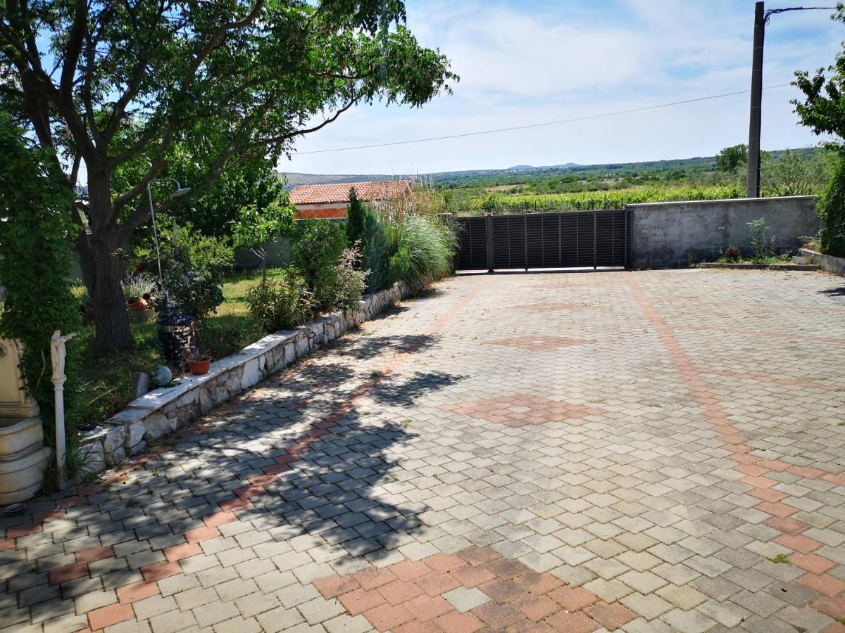Apartman Chiara Galovac  Экстерьер фото